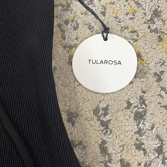 Tularosa size M black ribbed bodysuit with lace up front NEW - Picture 6 of 15